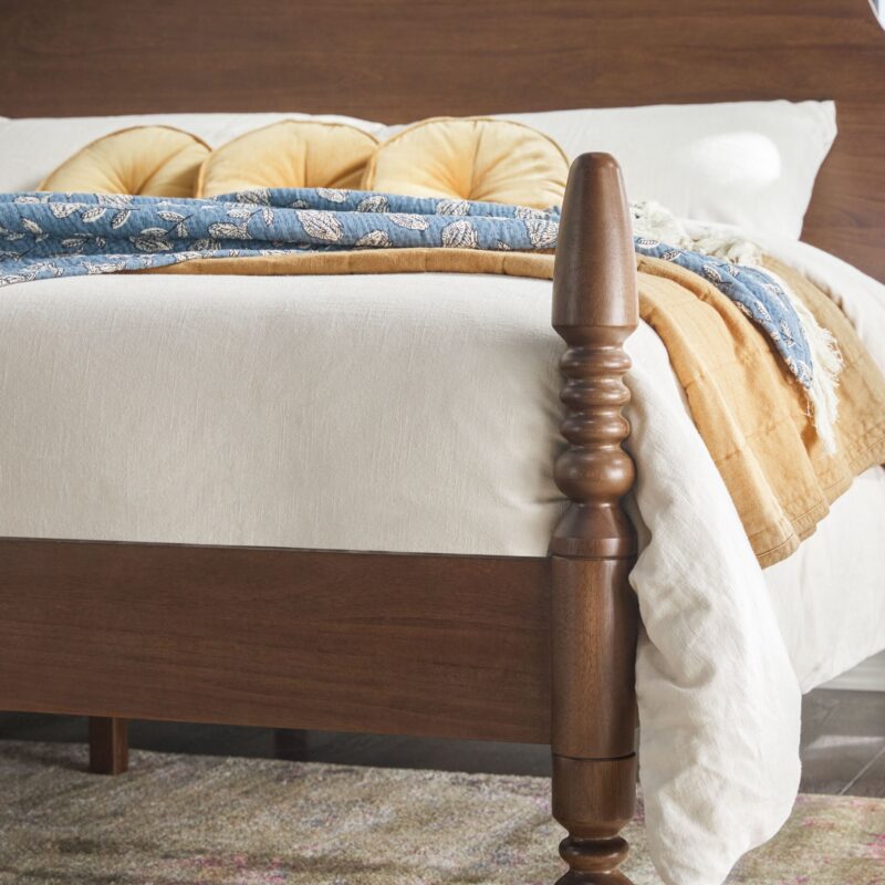 Traditional Vivienne Easy Assembly Solid Wood Bed - Image 7