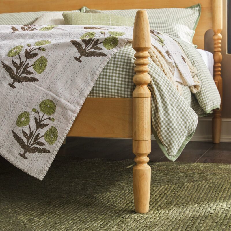 Traditional Vivienne Easy Assembly Solid Wood Bed - Image 15