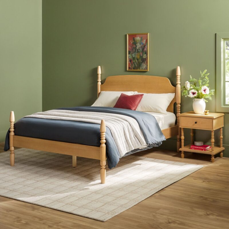 Traditional Vivienne Easy Assembly Solid Wood Bed - Image 25